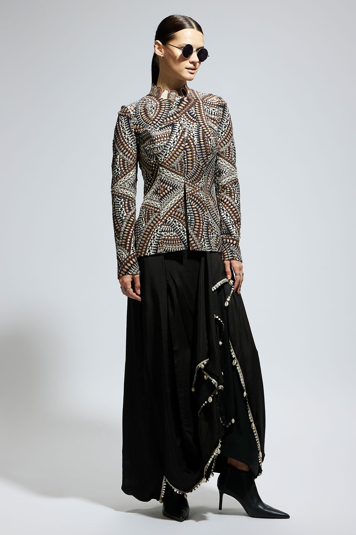 Zentangle Embellished Jacket Paired with Black Solid Nushrat Skirt