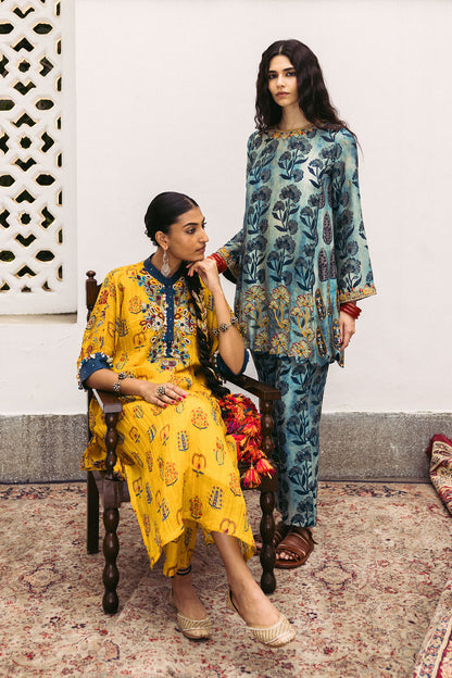 Indgo Printed Higlighted Hem Short Kurta with Printed Pants