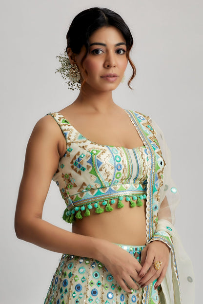 Aanya Mela Lehenga Set