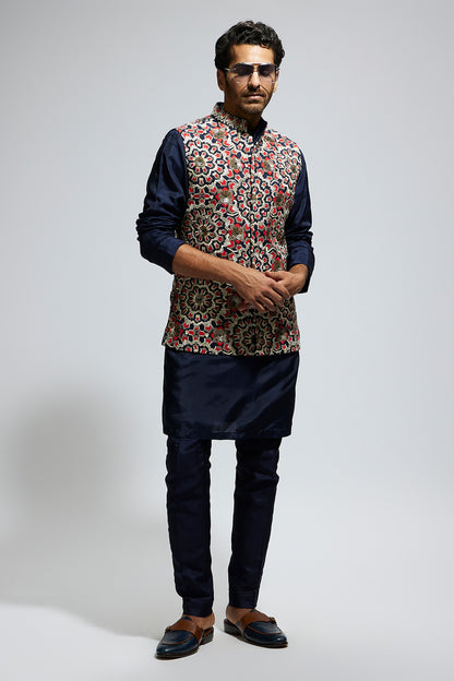 Blue Threadwork Embroidered Bundi With Blue Solid Kurta And Pants