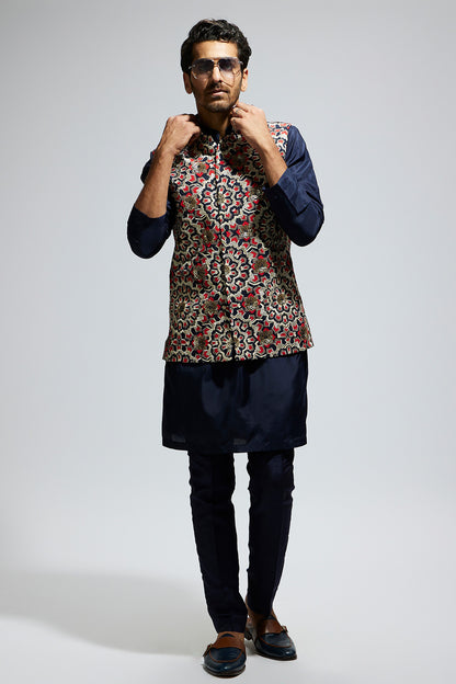 Blue Threadwork Embroidered Bundi With Blue Solid Kurta And Pants