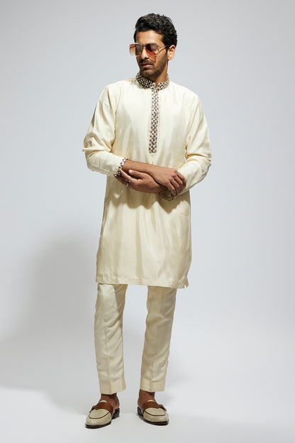 Beige Solid Kurta with Embellished Collar and Kurta Patti