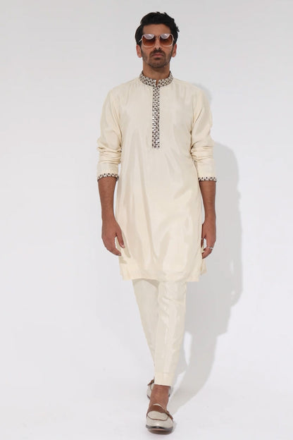 Beige Solid Kurta with Embellished Collar and Kurta Patti