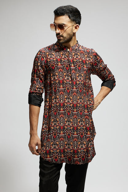 Black Leaf Jaal Print Rolled up Sleeves Kurta