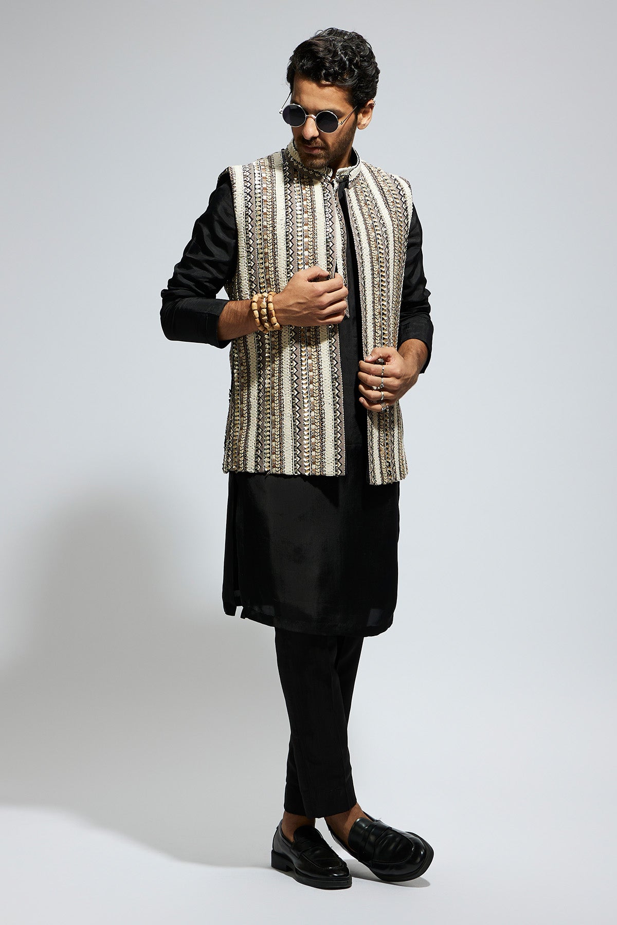 Ivory Threadwork Embellished Bundi