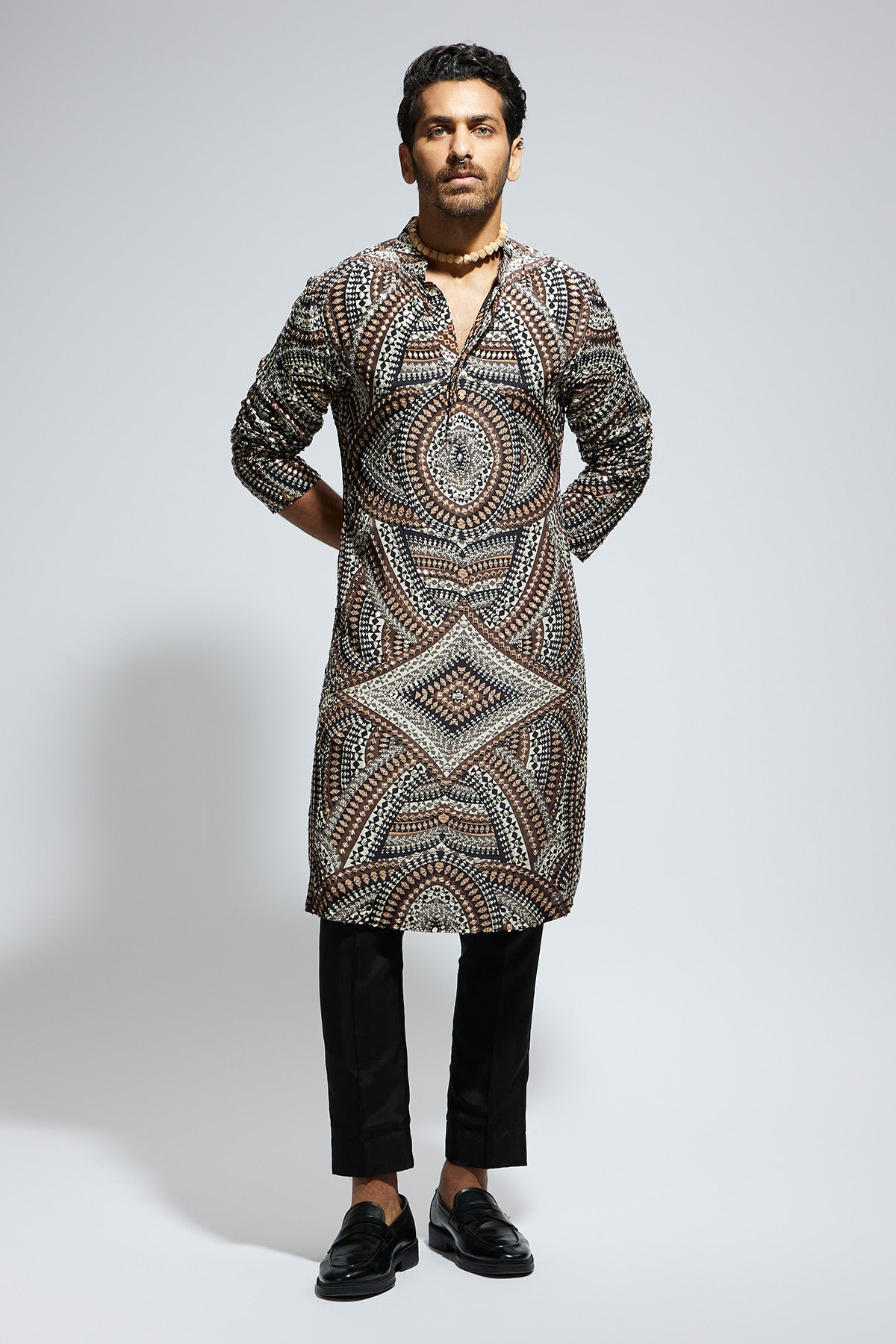 Zentangle Heavily Highlighted Long Kurta with Pants