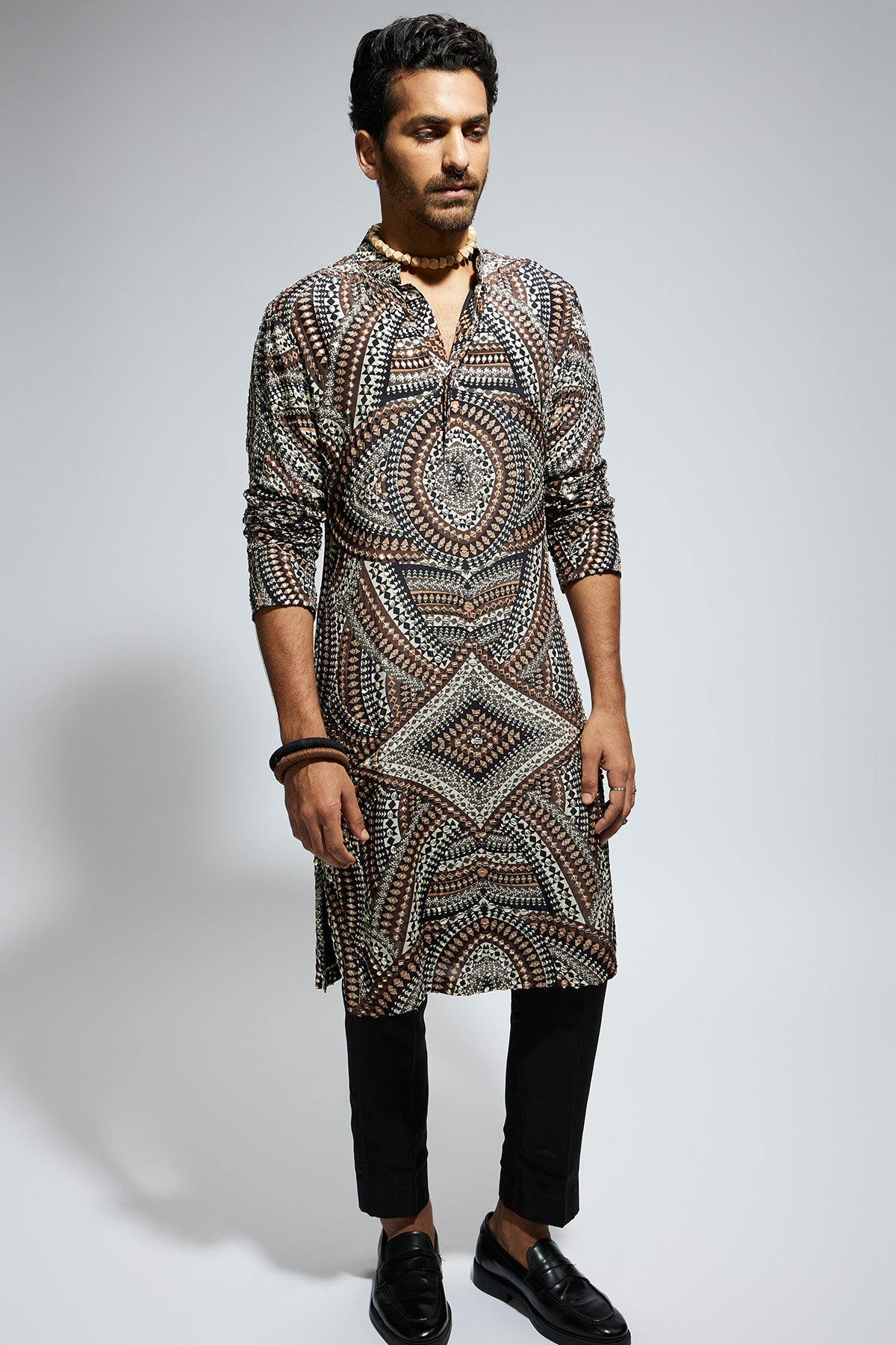 Zentangle Heavily Highlighted Long Kurta with Pants