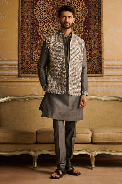 GREY WITH WHITE FLORAL GEOMETRIC EMBROIDERED KURTA, BUNDY WITH GREY PANTS