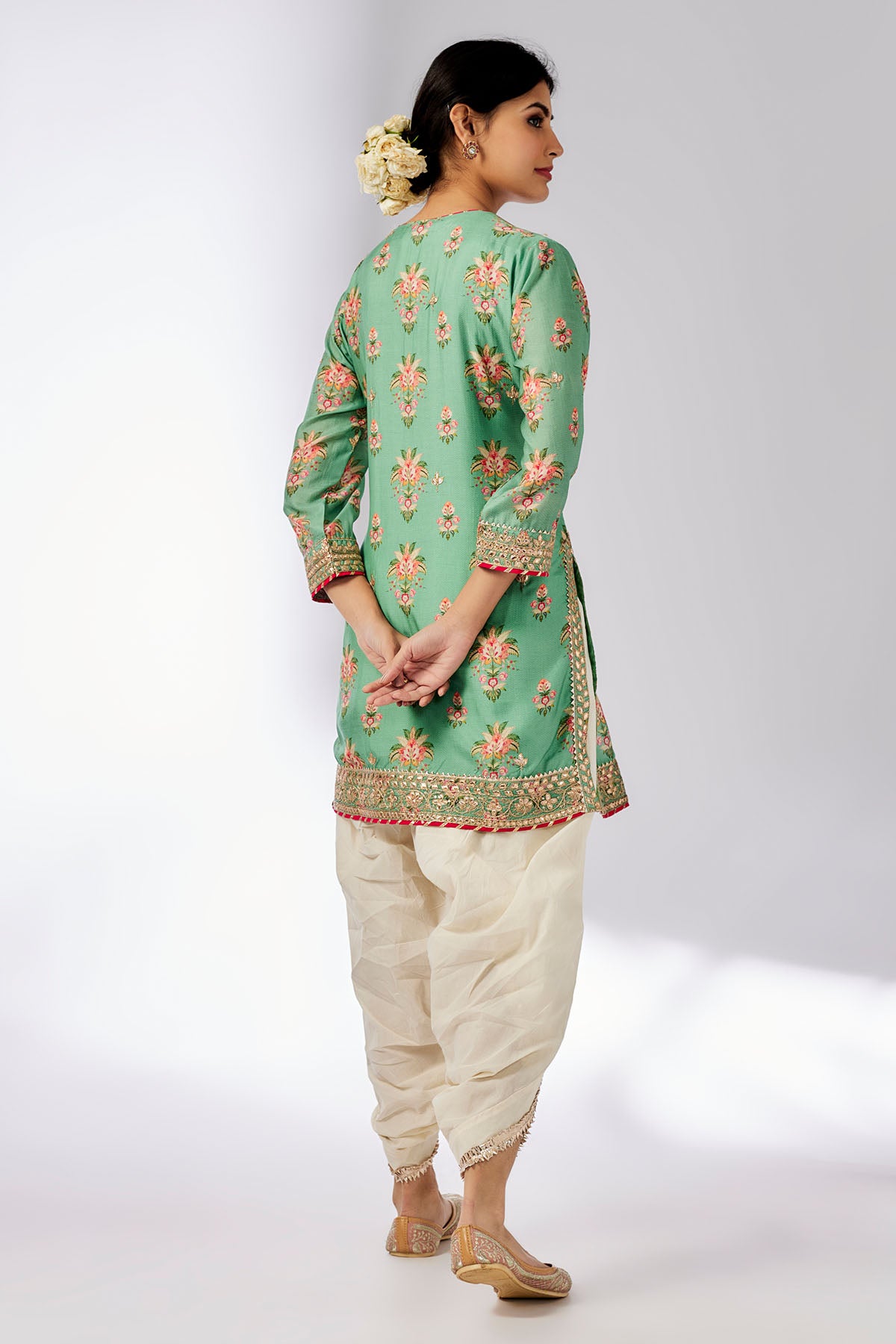 Moulika Dhoti Set