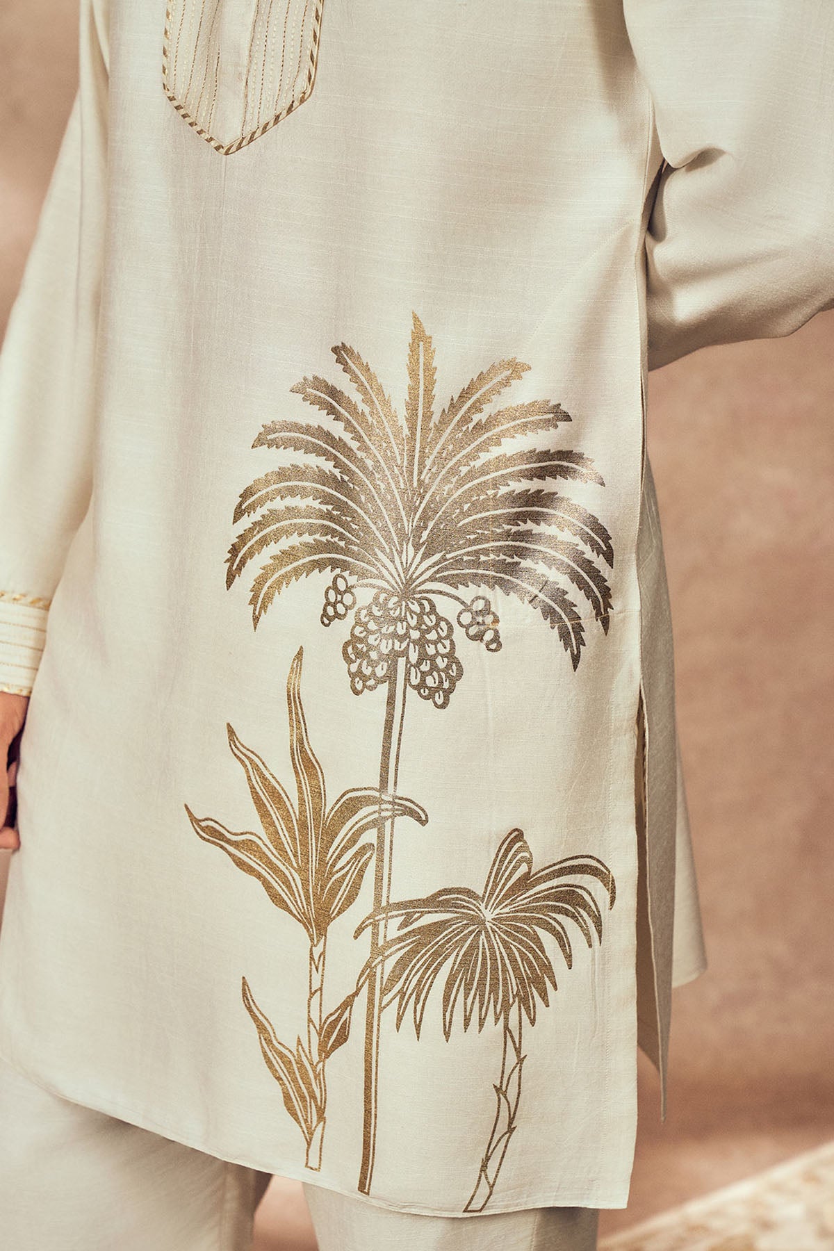 Ivory Palm Blooms Kurta