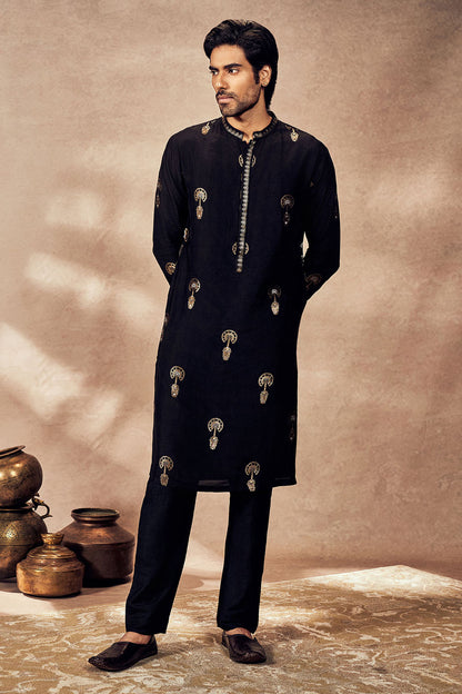 Black Traveller's Palm Jacquard Kurta