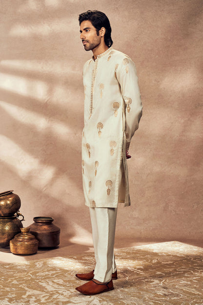 Ivory Traveller's Palm Jacquard Kurta