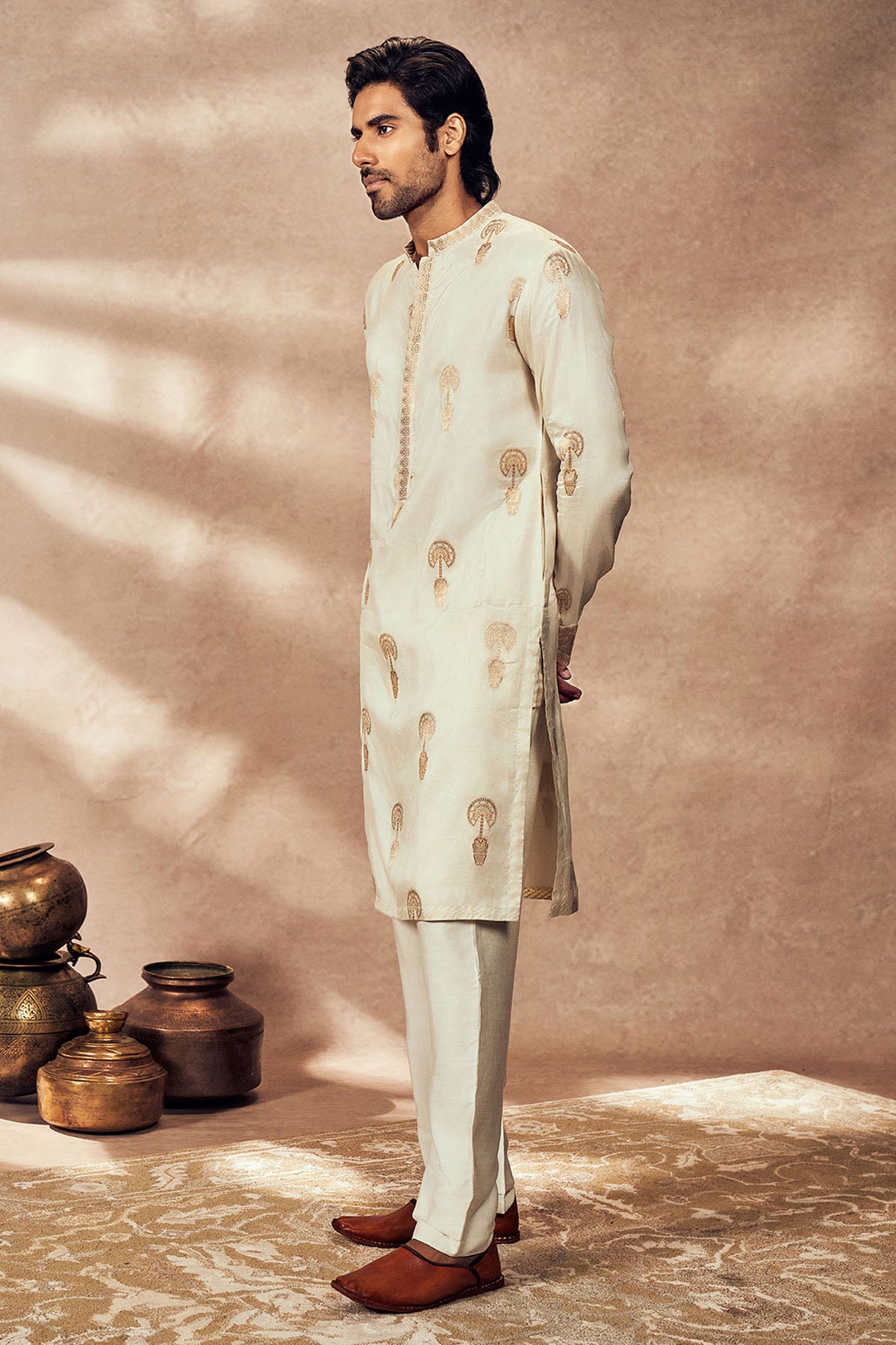 Ivory Traveller's Palm Jacquard Kurta