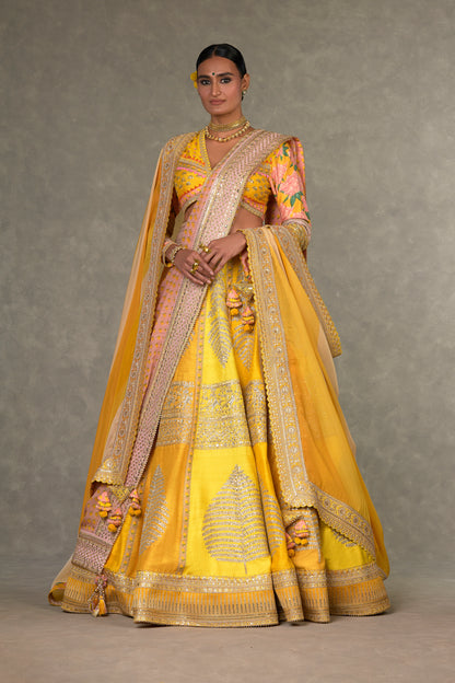 Yellow Sorbet Paan-Patti Lehenga