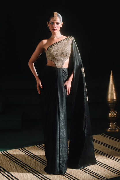 The Kala-Khatta Saree Gown