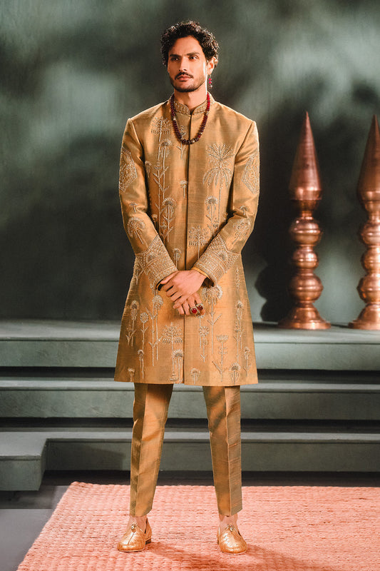 THE KESAR VARAK SHERWANI SET