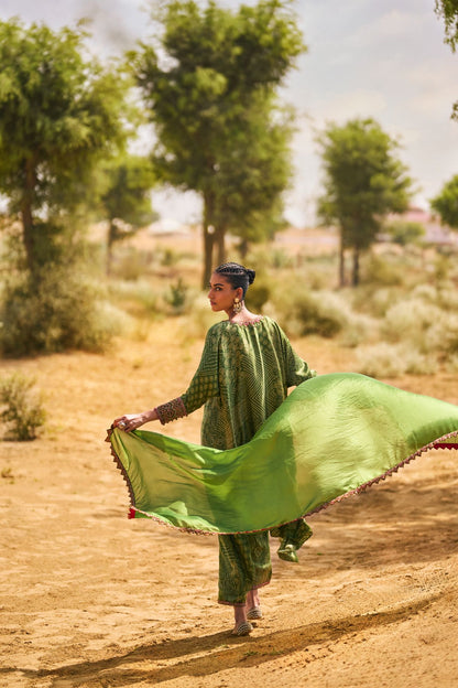 Kaftan Kurta With Pants