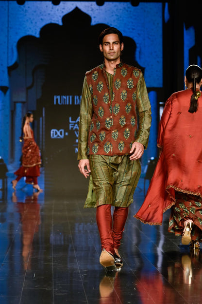 Dry Heena Green Printed Kurta With Bandi and Churidar