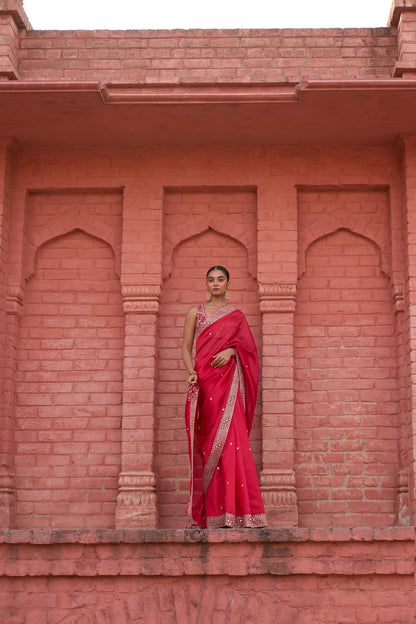 Classic Surkh Laal Saree Set